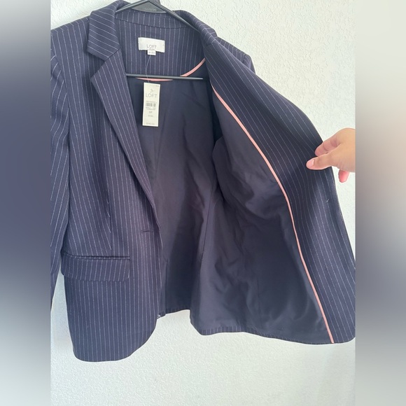 NWT Loft Navy Blue Pinstripes Blazer SIZE 6P - Picture 7 of 11